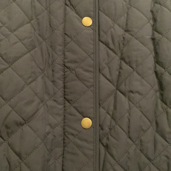 NEW Talbots Women’s Classic Quilted Vest - Picture 4 of 16